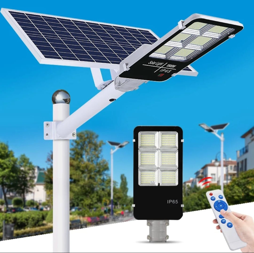 ⚡ Lampadaire Solaire 12000W – Une Puissance d’Éclairage Comparable aux Lampadaires de la Compagnie Ivoirienne d'Électricité