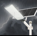🔥 “SÉCURITÉ MAX + ÉCLAIRAGE 100% GRATUIT : Le lampadaire solaire qui protège votre maison jour et nuit !”