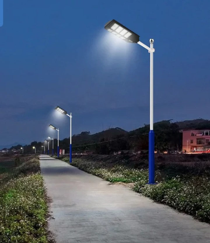⚡ Le seul lampadaire qui rivalise avec la CIE ! 12000W de puissance